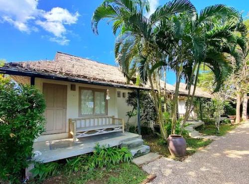 Thalane homes in Ban Laem