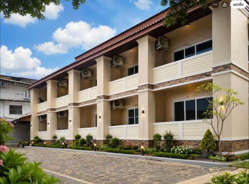 New โรงแรมบ้านสวนฟ้าใส in Ban Kaeo