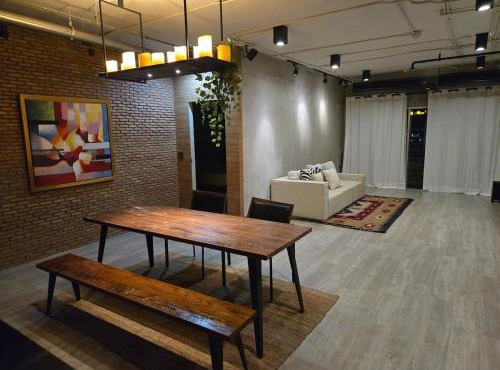 Spacious 108 sqm Condo near Sathorn Silom in Bangkok