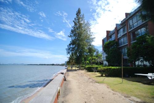 Hommie Home Pattaya in Ban Krathing Lai