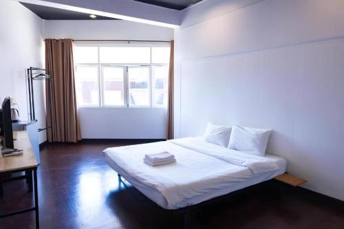 XXGO INN Thaphae Chiang Mai - กำแพงดิน in Chiang Mai