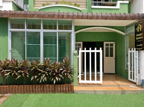 Happy Homey Hostel in Suratthani