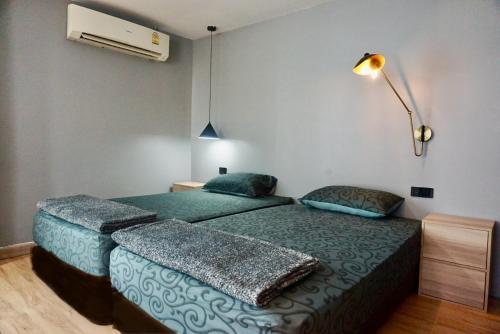 Silom Soi 3 Hash Apartment with rooftop view in Bangkok