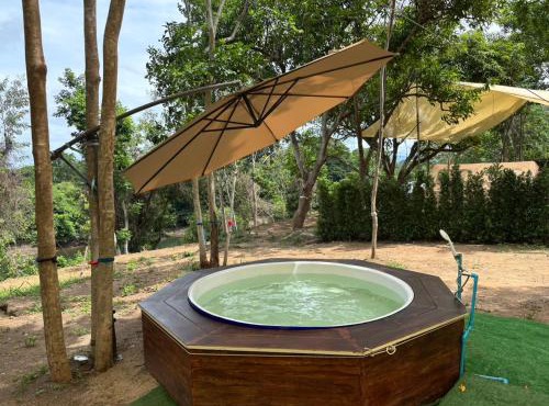 Riverside Glamping Resort Kanchanaburi