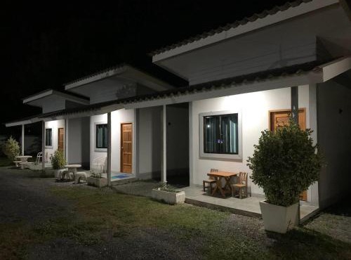 KHUN CHUAT'S HOUSE
