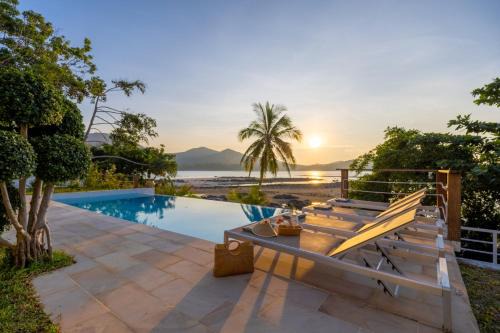 Hortensia Luxury Beach Villa