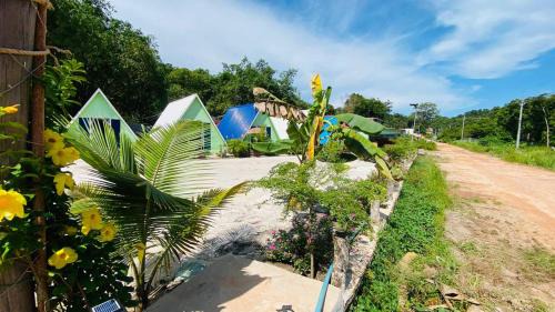 Island Vibe Hostel Koh Rong in Koh Rong