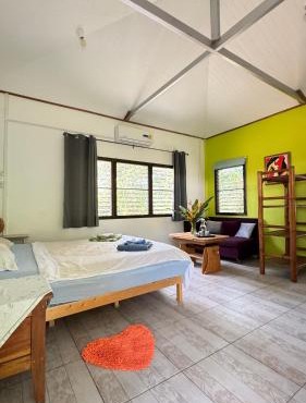 Similan Home Stay in Ban Lam Ru (1)