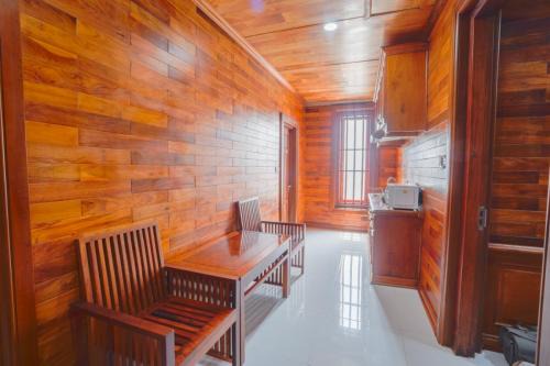 Phetchalern serviced apartment in Vientiane