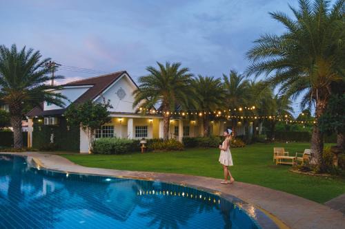 ทรายทอง รีสอร์ท in Ban Pru Yai