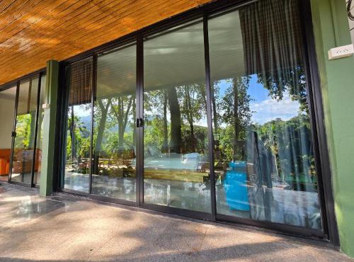 Puprai Tarnnarm Resort in Thong Pha Phum