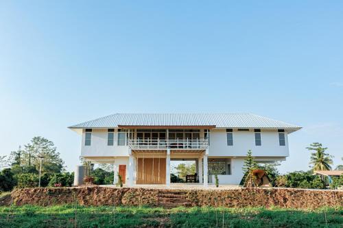 บ้านเลม่อนริเวอร์ไซด์ in Nan