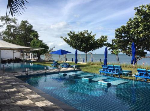 Sanae Beach Hua Hin in Khao Tao