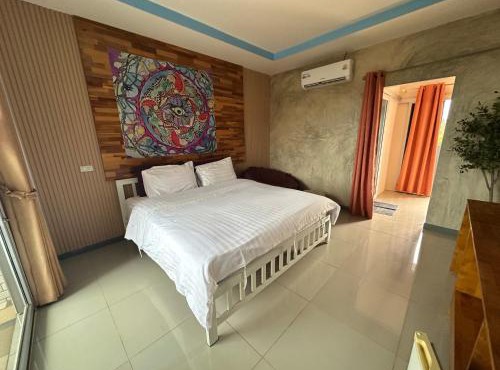 Jingle Bells Resort Kohlarn in Pattaya