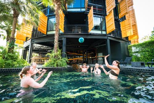 Hivetel Phuket in Chalong