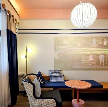 Blu Dock Restel Bangkok