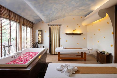 Springfield Village Golf & Spa in Cha Am