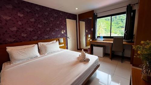 Coco Mountain View Guest House Hotel