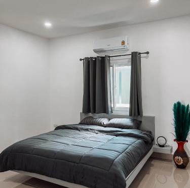 L.C. Apartments in Lamai