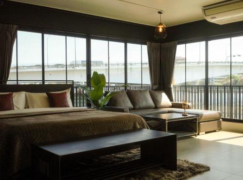 NORN Riverside Bangkok Hotel - นอนริมน้ำ