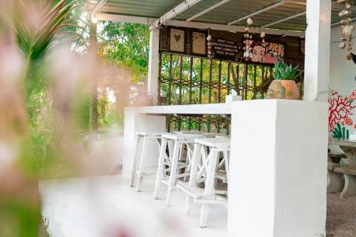 ภูผาหน้าเล PhuPha-NaLay Cafe'n Camping