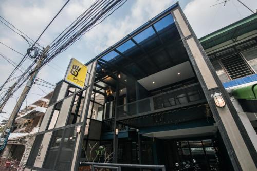 4SHARE Hostel in Bangkok