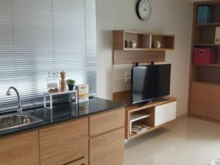 JK LIVING Hotel And Service Apartment