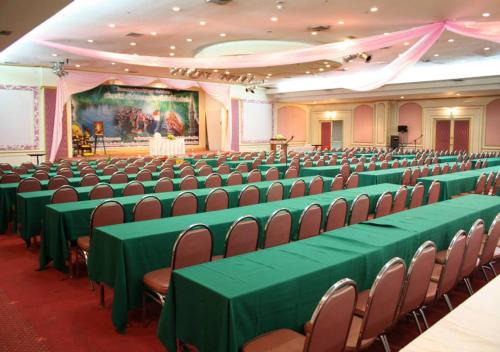 JP Emerald Hotel