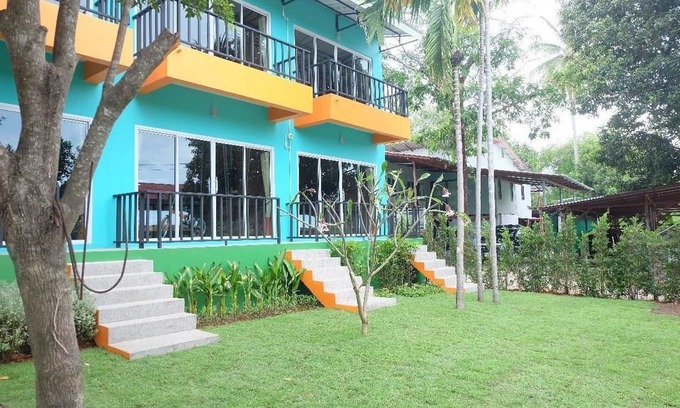 Bophut Hotel | Samui Poshtel